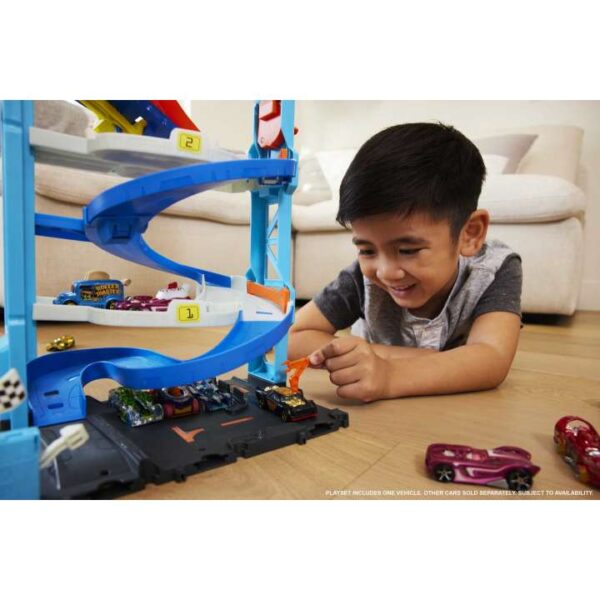 Hot Wheels City Track Set With 1 Toy Car, Transforming Race Tower Playset HKX43 - Image 2