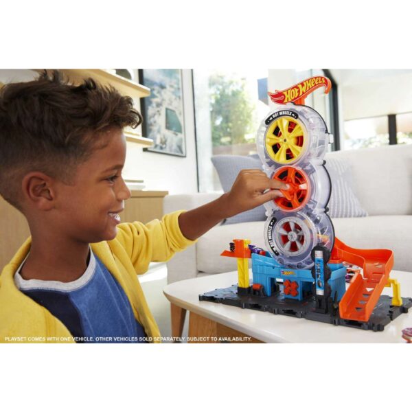 Hot Wheels City Super Twist Tire Shop Playset HDP02 - Image 2