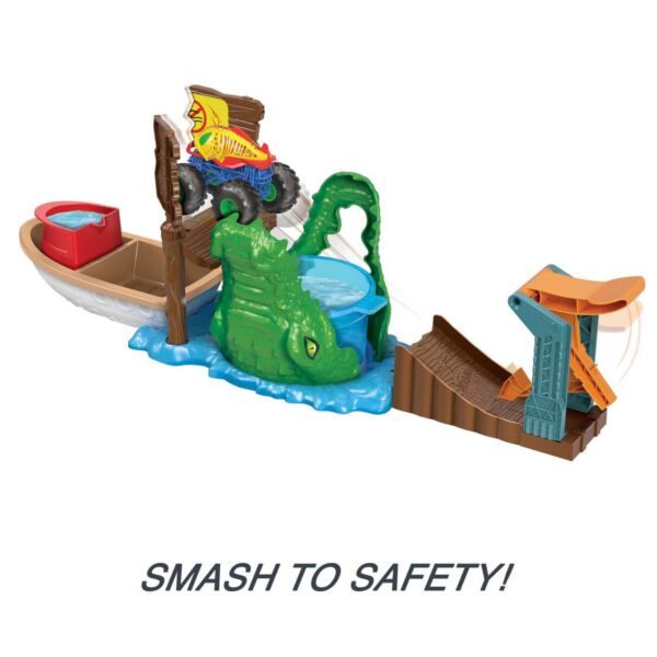 Hot Wheels Monster Trucks Swamp Chomp Playset HGV14 - Image 3