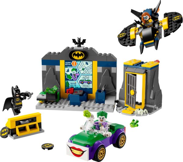 LEGO SUPER HEROES THE BATCAVE WITH BATMAN, BATGIRL & JOKER (76272) - Image 2